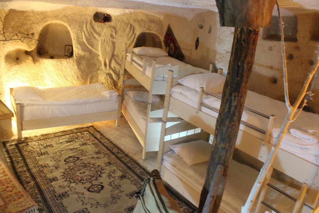 Stay In Peace Cave Hostel Göreme Exteriör bild