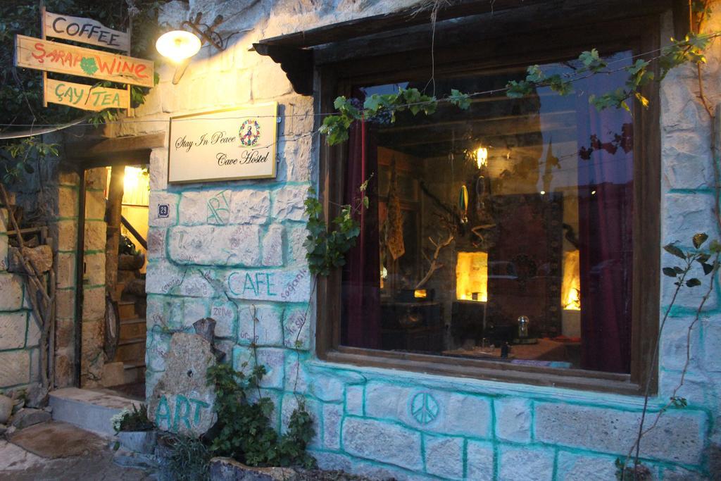 Stay In Peace Cave Hostel Göreme Exteriör bild