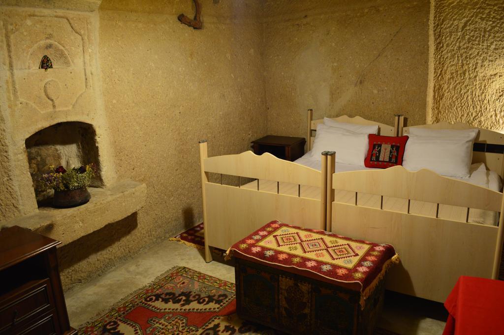 Stay In Peace Cave Hostel Göreme Exteriör bild