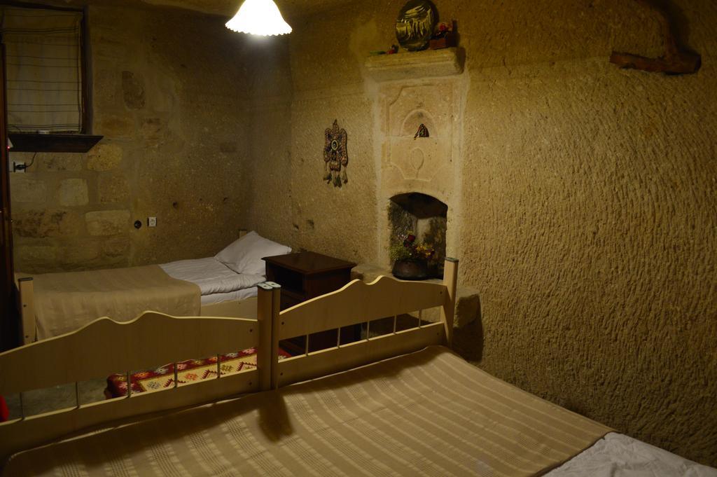 Stay In Peace Cave Hostel Göreme Exteriör bild